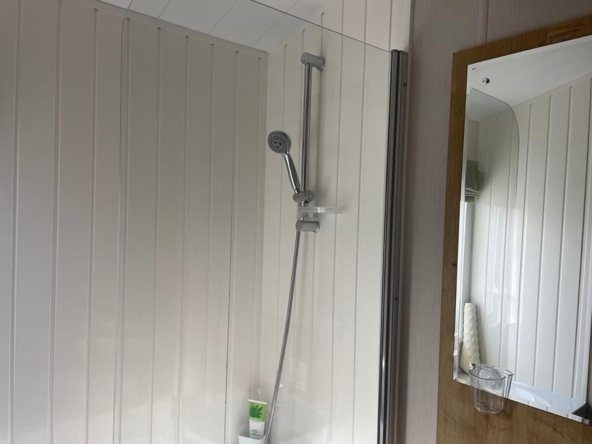 42 Woodland Walk Pevensey Bay Holiday Park Sleeps 6 Ngoại thất bức ảnh